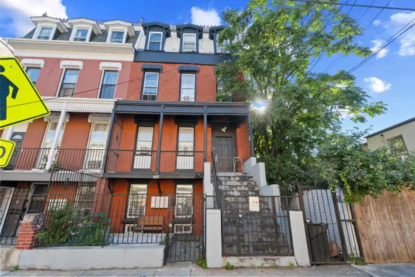 397 COMMUNIPAW AVE, JC, Bergen-Lafayett, NJ 07304