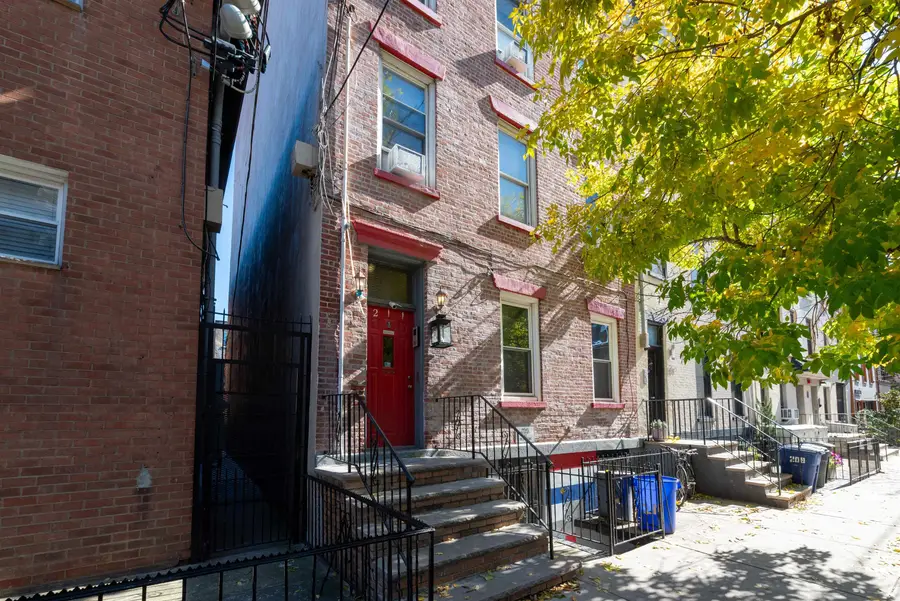 211 PARK AVE, Hoboken, NJ 07030 - #2