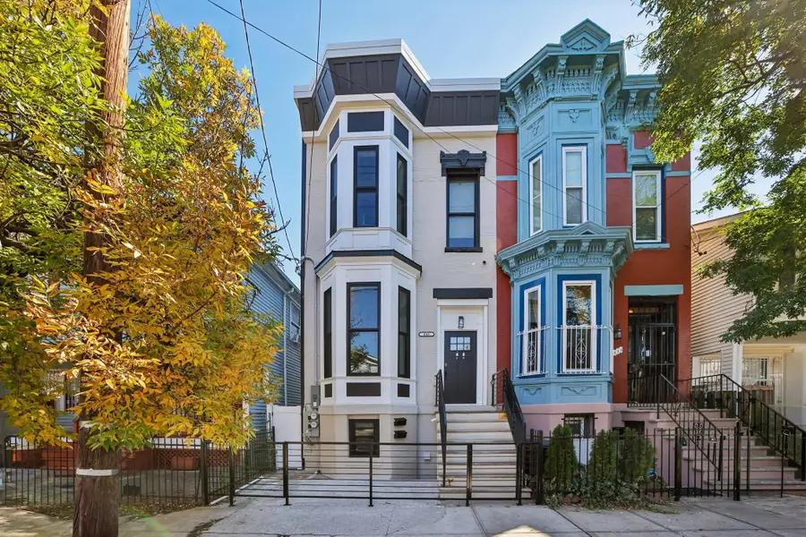 446 PACIFIC AVE, Jersey City, NJ 07304 - #2