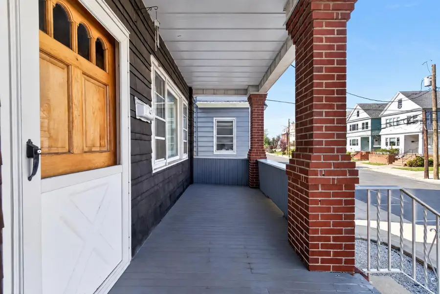 160 WEST 9TH ST, Bayonne, NJ 07002 - #3