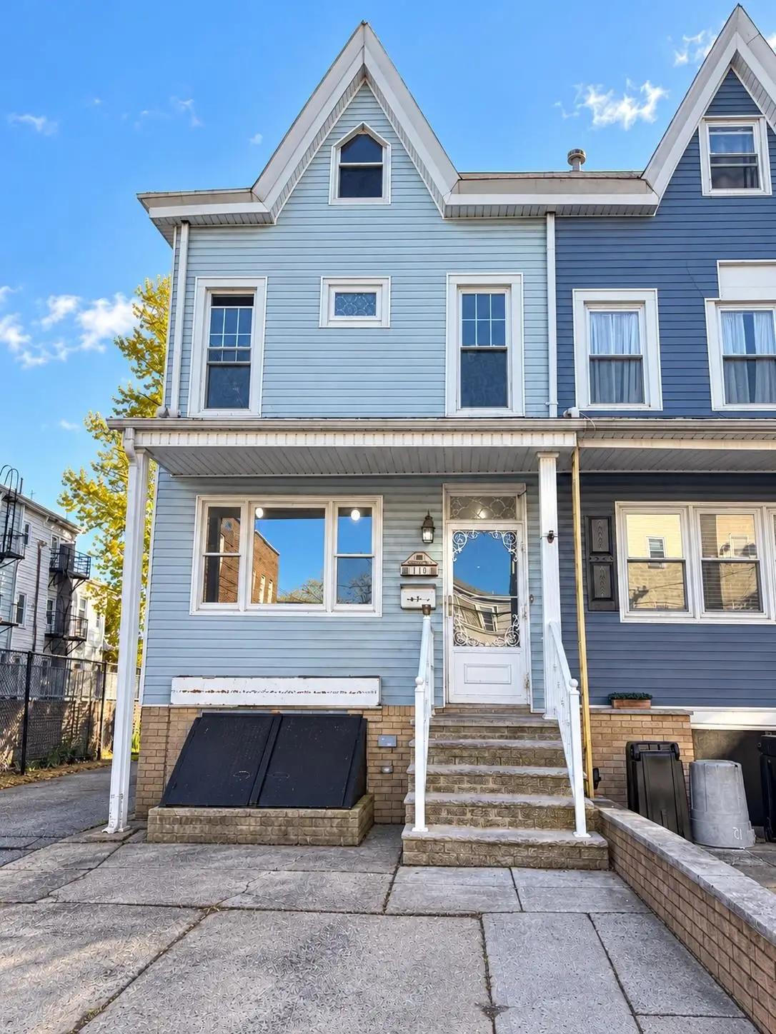 10 WEST 52ND ST, Bayonne, NJ 07002 - #1