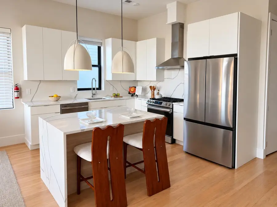 220 FREEMAN AVE #2, Jersey City, NJ 07306 - #3