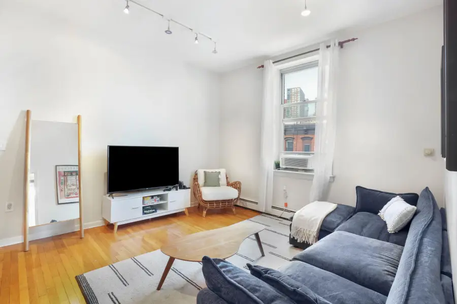 319 BARROW ST #5A, Jersey City, NJ 07302 - #3