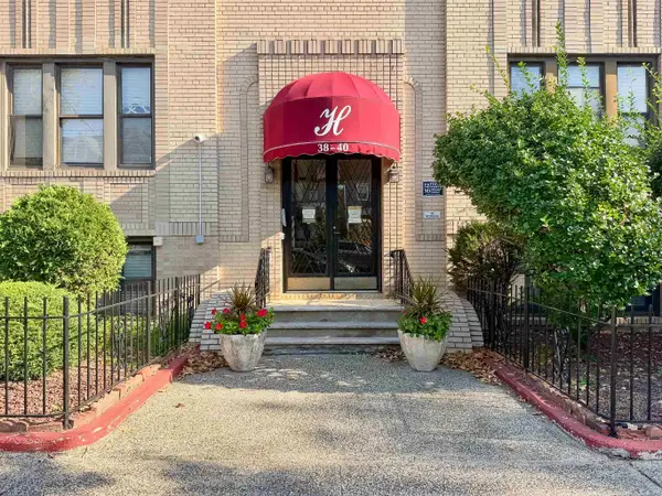 38 HIGHLAND AVE #301, JC, Journal Square, NJ 07306
