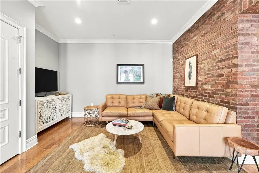827 BLOOMFIELD ST #301, Hoboken, NJ 07030 - #2
