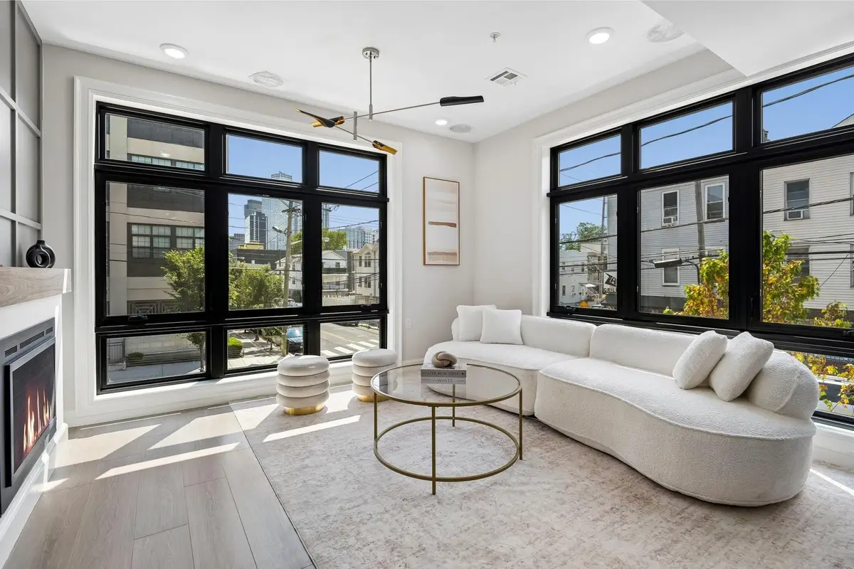 158 OAKLAND AVE #4A, Jersey City, NJ 07306 - #1
