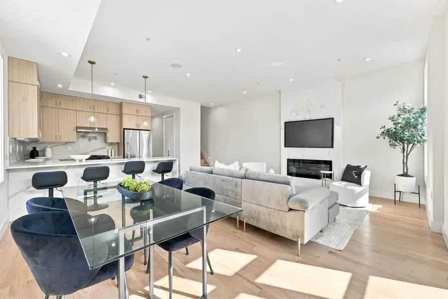 152 BLEECKER ST #3, Jersey City, NJ 07307 - #2