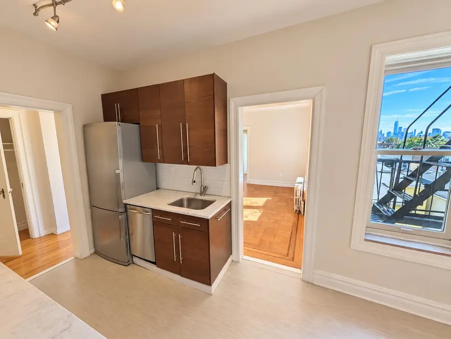 63 SHERMAN PL #D5, Jersey City, NJ 07307 - #3