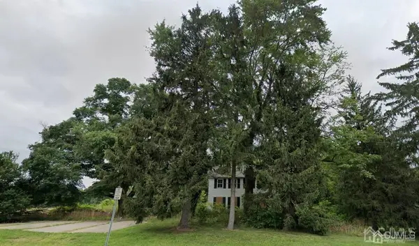 -211 Cranbury Station Road, Monroe, NJ 08831