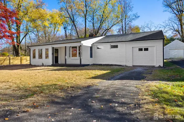 -174 E Highland Avenue, Langhorne, PA 19047