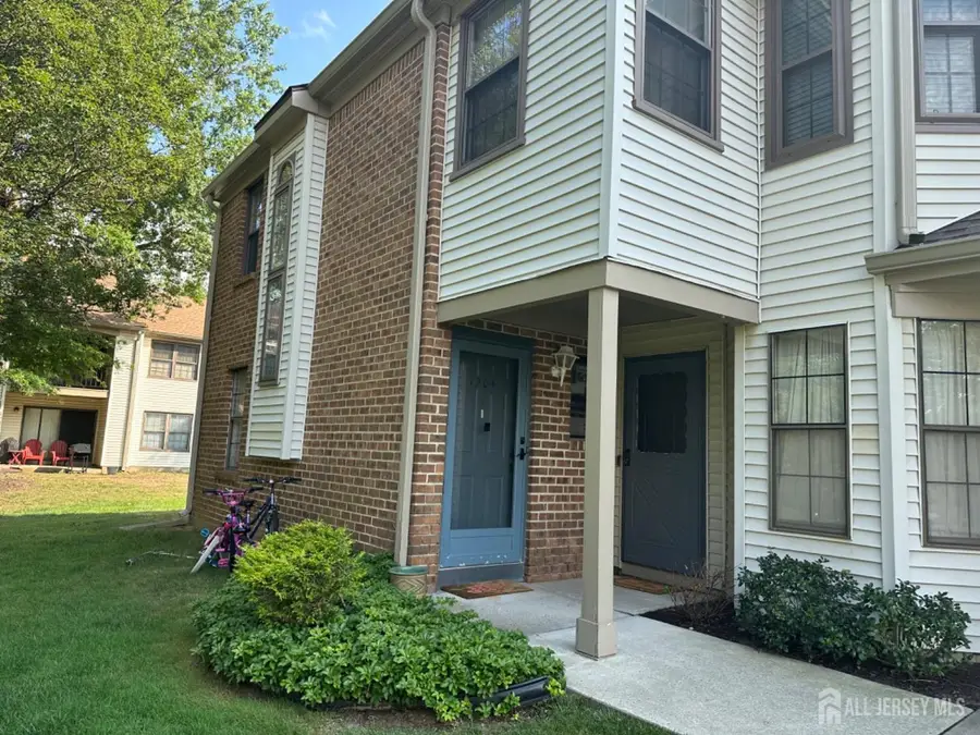 -1202 Harbor Club Drive, Parlin, NJ 08859 - Image #3