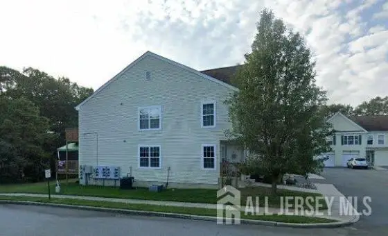 -47 Woodland Avenue, Absecon, NJ 08201