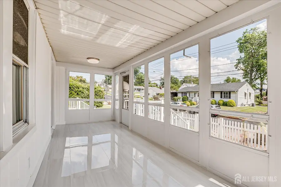 -37 Summit Avenue, Fords, NJ 08863 - Image #3