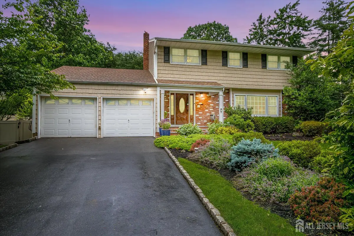 -10 Dellview Drive, Edison, NJ 08820 - #1