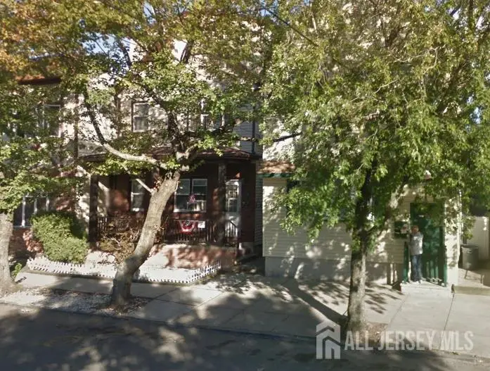 -126 E 1/2 Avenue E, Bayonne, NJ 07002 - Image #1