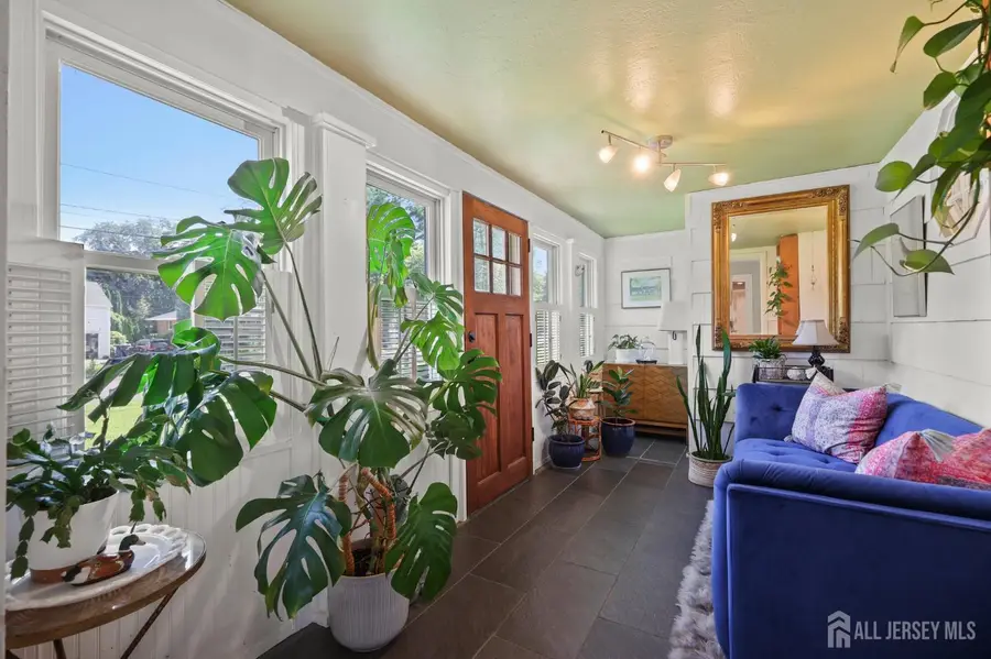 -386 Franklin Road, North Brunswick, NJ 08902 - Image #3