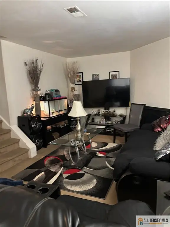 -2004 Greenwood Drive, Lindenwold, NJ 08021 - Image #2