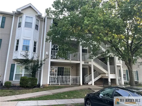 -38 Brighton Way, North Brunswick, NJ 08902