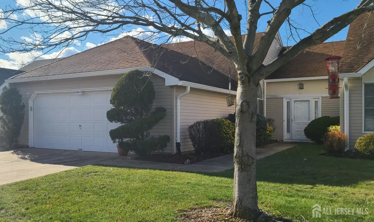 -666-A Azalea Plaza #666A, Clearbrook, NJ 08831 - Image #1