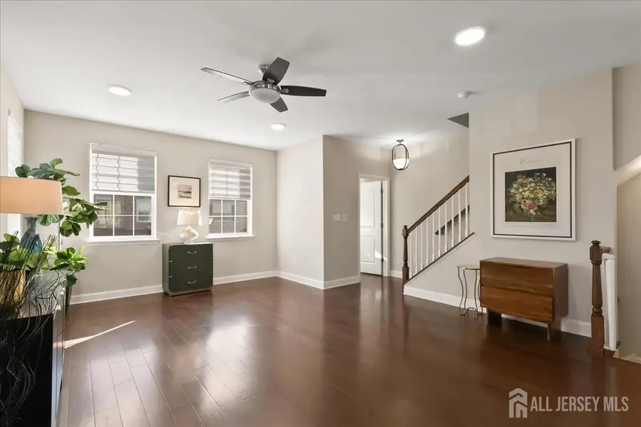 -905 Chalmers Lane, Monroe Township, NJ 08831 - Image #3