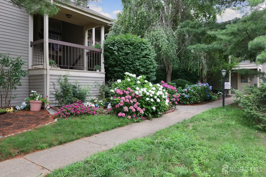 -123-G Concordia Circle, Concordia, NJ 08831 - Image #2