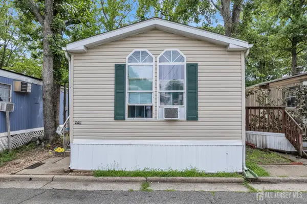 -2505 Woodbridge Avenue #26L, Edison, NJ 08817