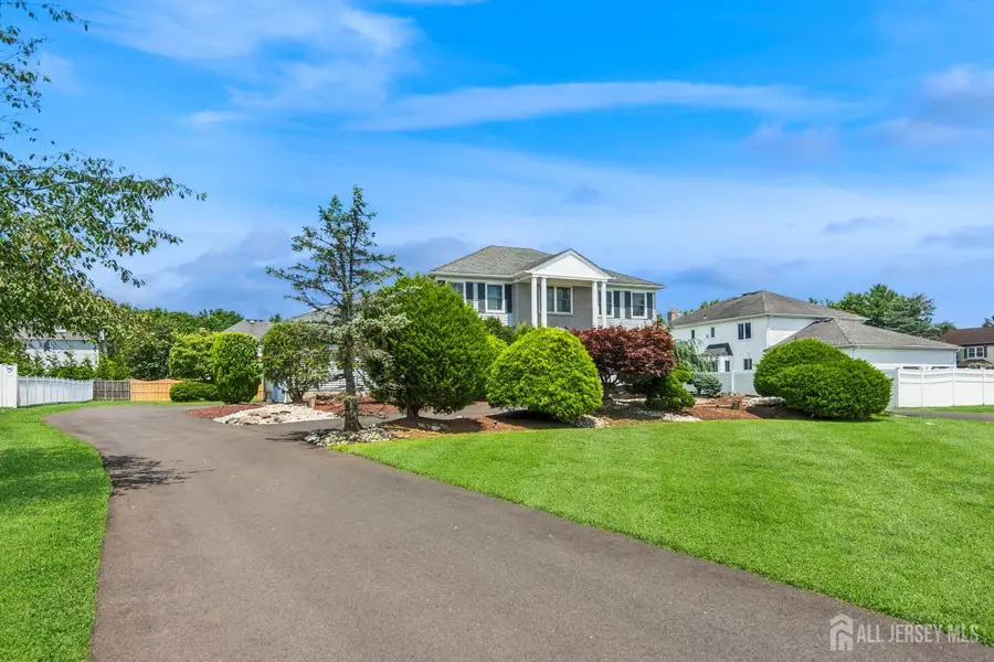 -126 Wyncrest Road, Marlboro, NJ 07746 - Image #2