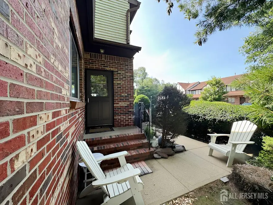 -2 Devonshire Court, Ewing Township, NJ 08628 - Image #2