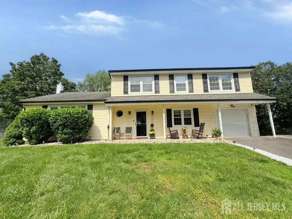 -21 Thornton Lane, Piscataway, NJ 08854 - Image #1