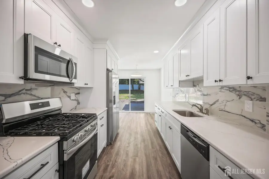 -12 Dillon Road, Kendall Park, NJ 08824 - Image #2