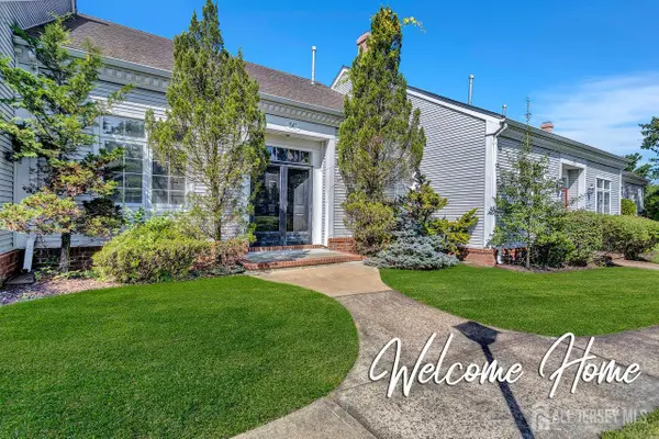 -5 Chadwick Lane #C, Monroe, NJ 08831