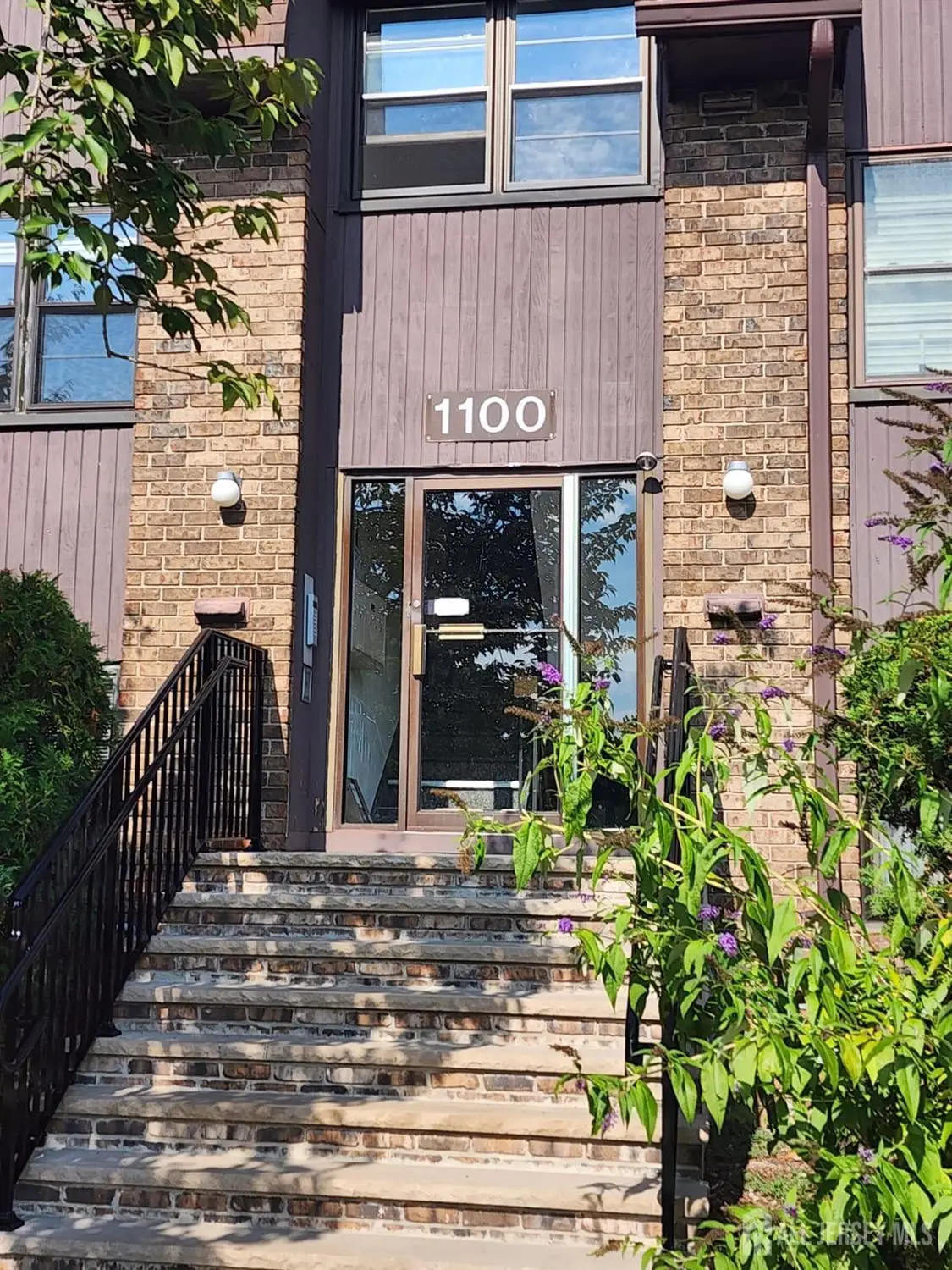 -1123 Country Mill Drive, East Windsor, NJ 08512 - Image #1