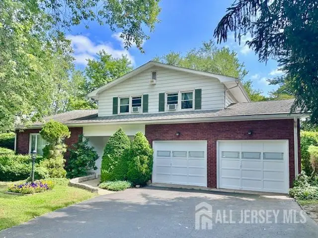 -544 Ryders Lane, East Brunswick, NJ 08816 - Image #2