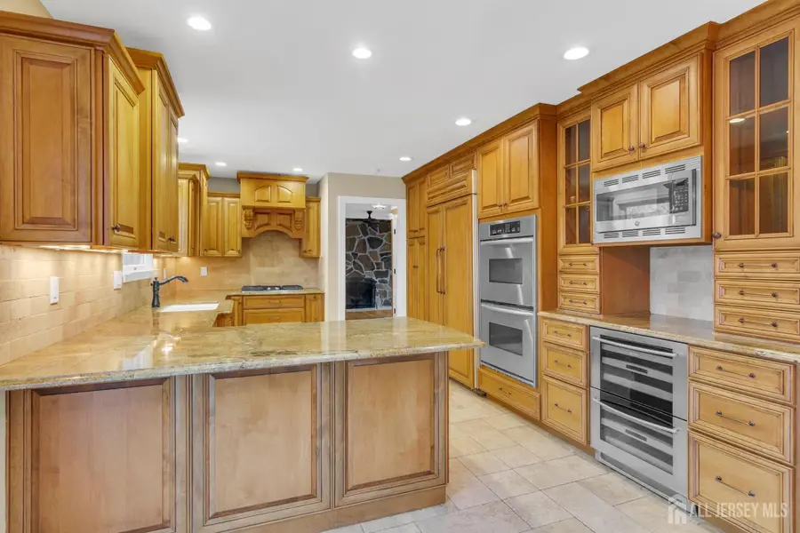 -34 Lehigh Road, Branchburg, NJ 08853 - Image #2