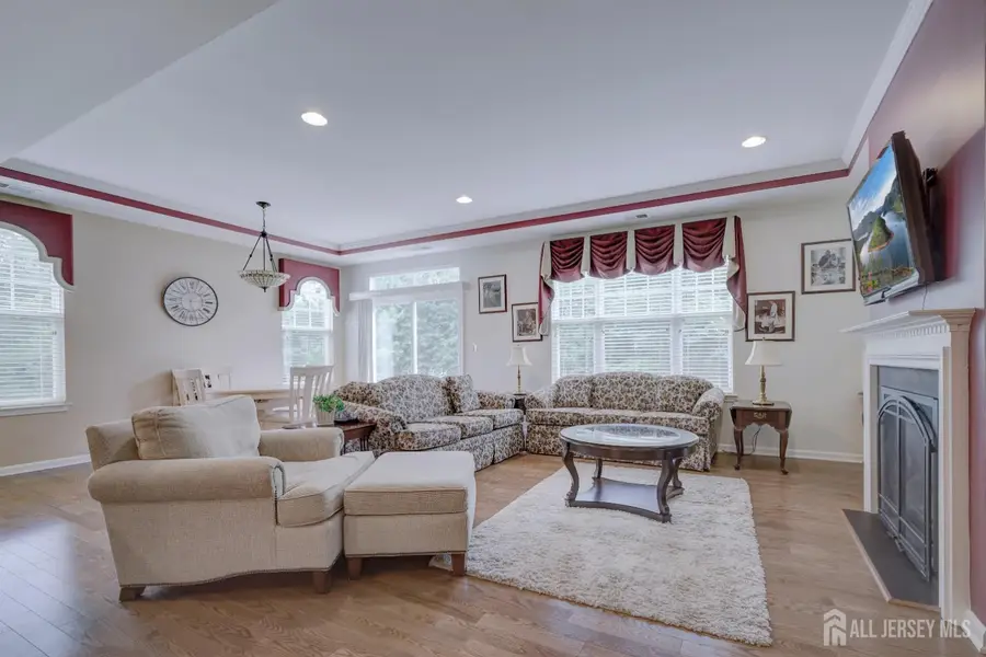 -39 Schindler Court, Franklin Center, NJ 08873 - Image #3