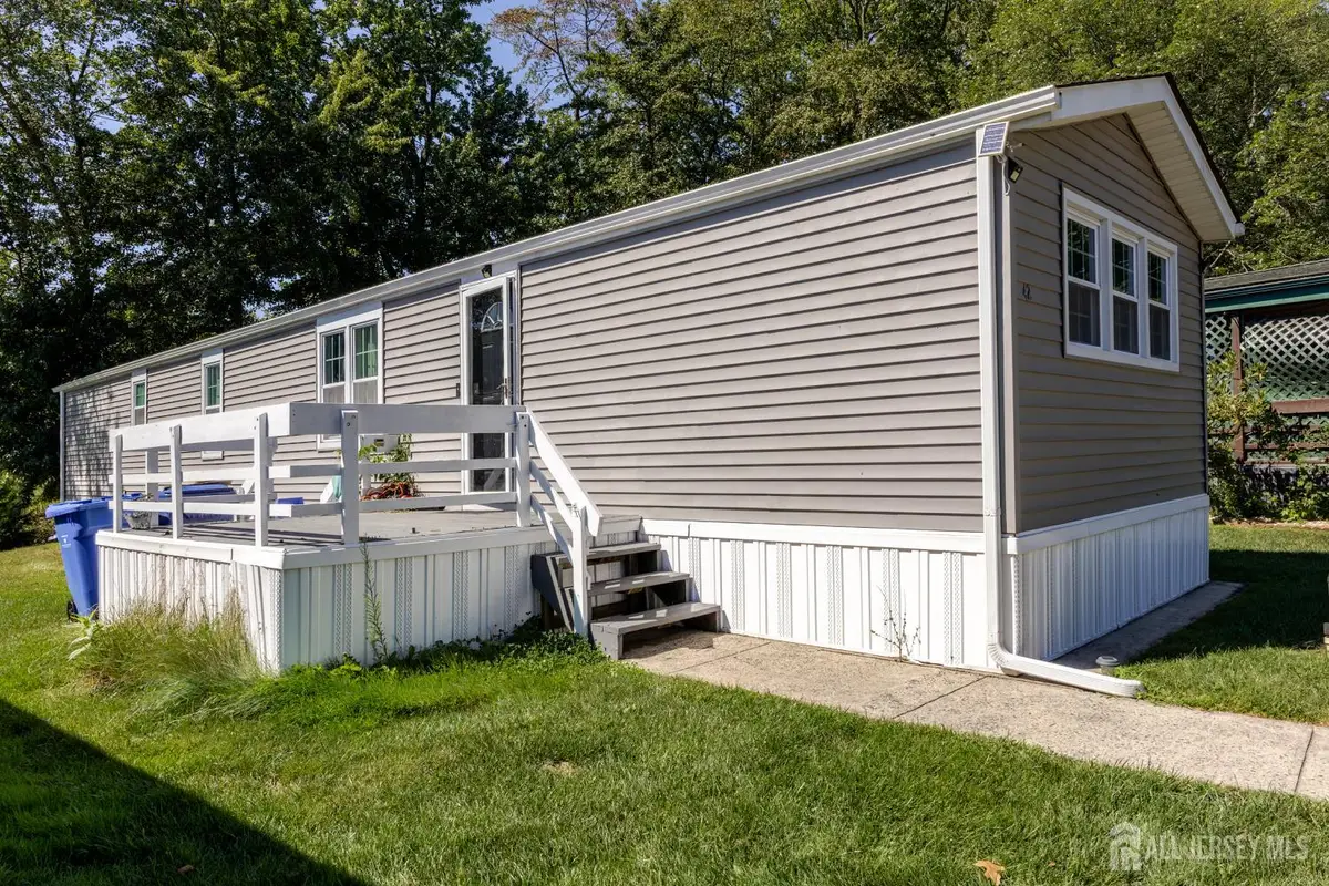 -42 Whitman Road, North Brunswick, NJ 08902 - Image #1