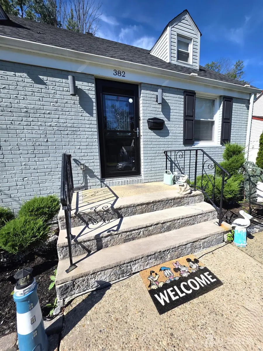 -382 Douglas Road, Roselle, NJ 07203 - Image #3