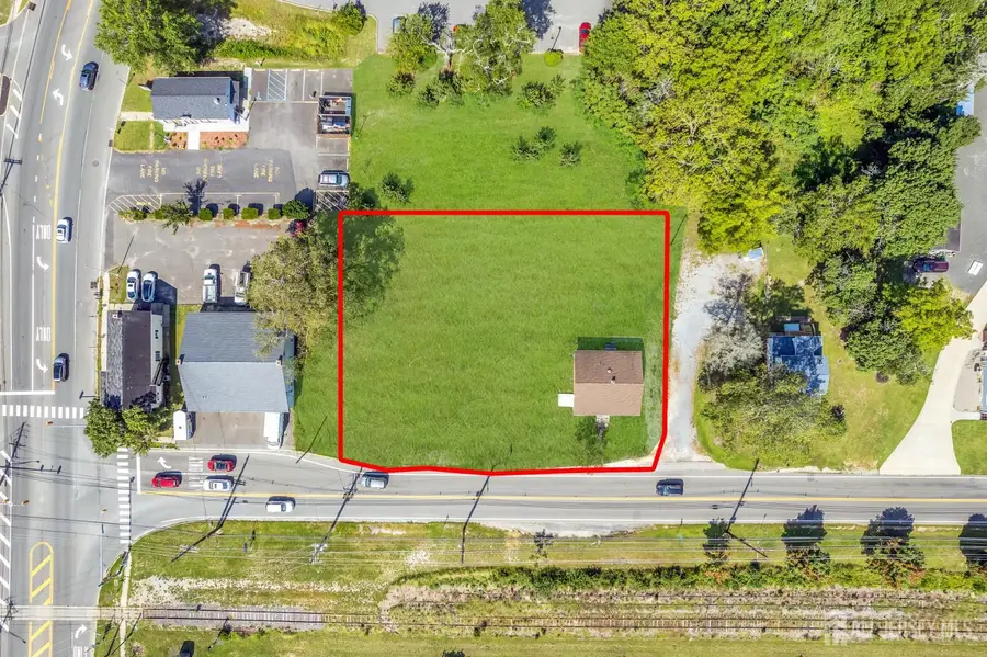 -104 Manchester Boulevard, Whiting, NJ 08759 - Image #2