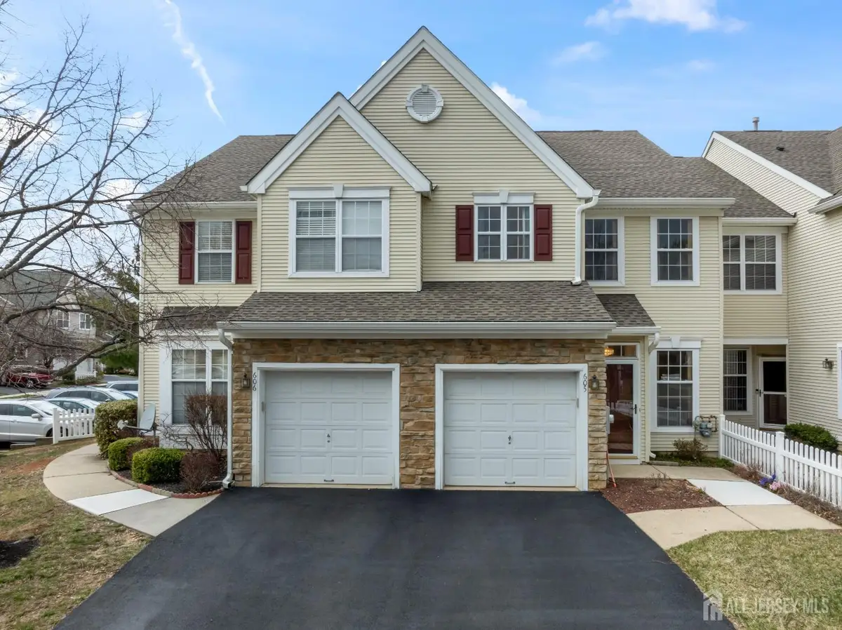 -605 Dahlia Circle, South Brunswick, NJ 08810 - #1