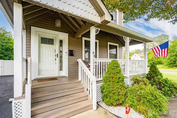 -45 Charles Street, Sayreville, NJ 08857