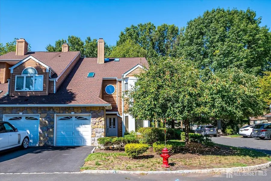 -118 Coppertree Court, Edison, NJ 08820 - Image #2
