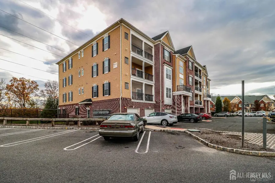 -524 Doral Court, Piscataway, NJ 08854 - Image #3