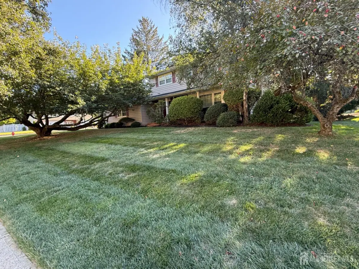 -7 Wedgewood Court, East Brunswick, NJ 08816 - #1