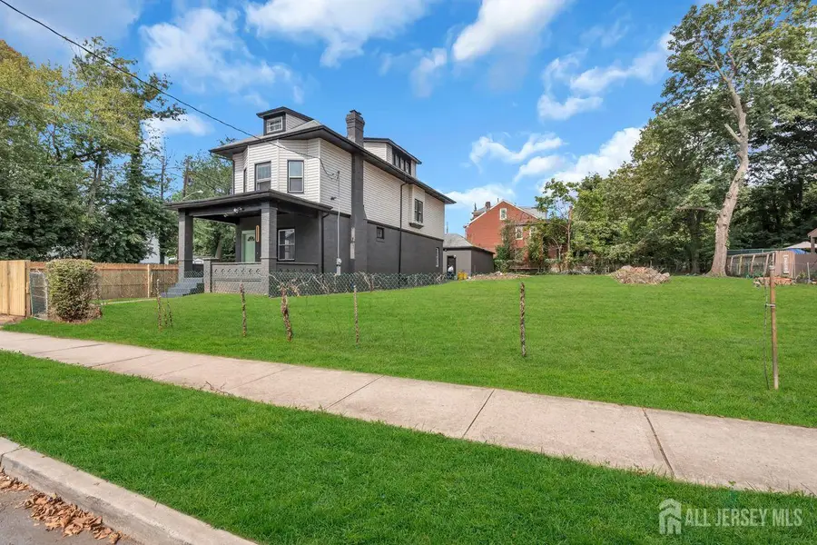 -302 Bellevue Avenue, Trenton, NJ 08618 - Image #3