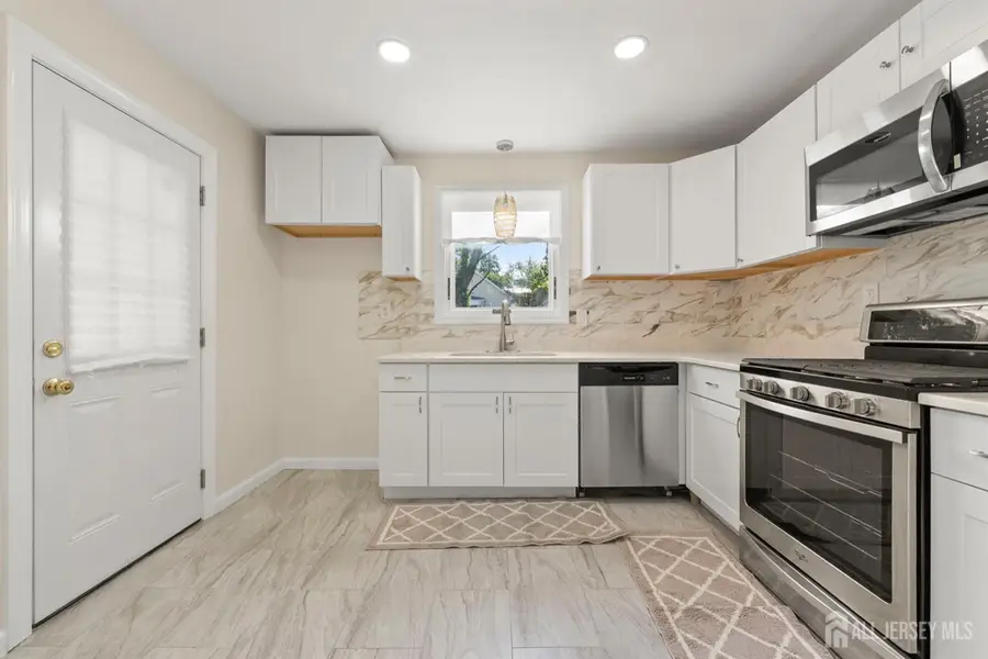 -744 Donald Avenue, Perth Amboy, NJ 08861 - Image #2