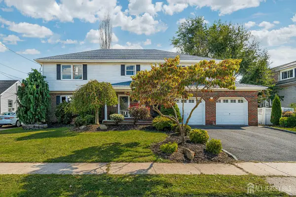 -205 Patricia Avenue, Colonia, NJ 07067