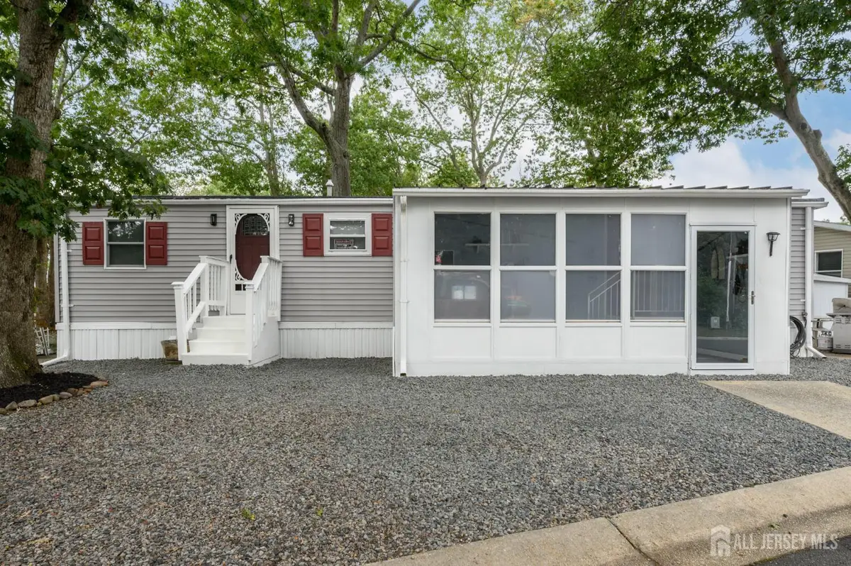 -57 Roberts Road, Toms River, NJ 08755 - Image #1
