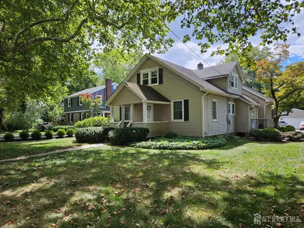 -1 Parkway Avenue, Plainsboro, NJ 08536