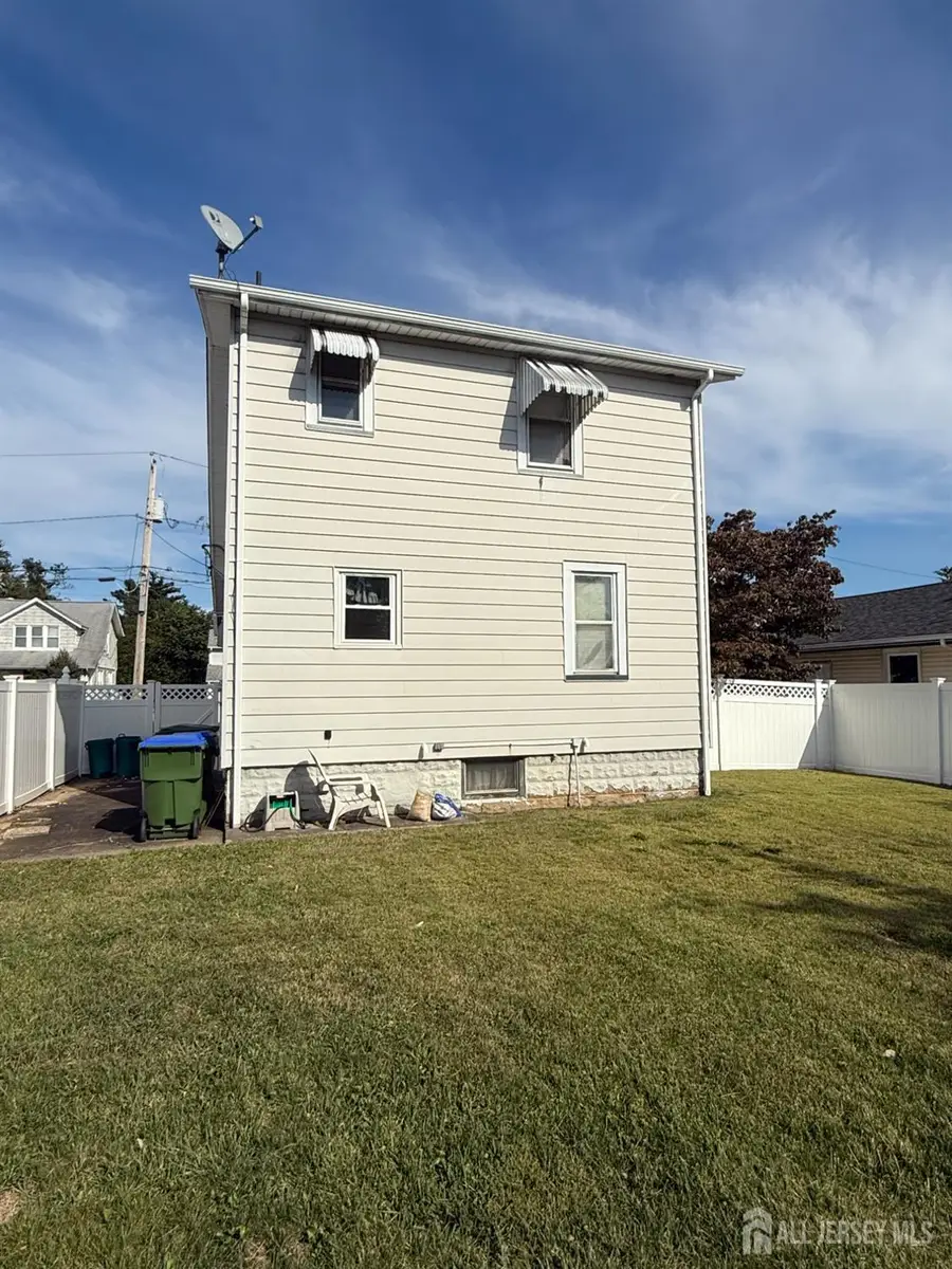 -16 Chapel Street, Edison, NJ 08817 - Image #2