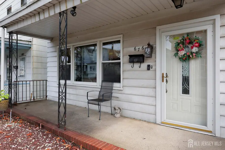 -676 Johnstone Street, Perth Amboy, NJ 08861 - Image #3